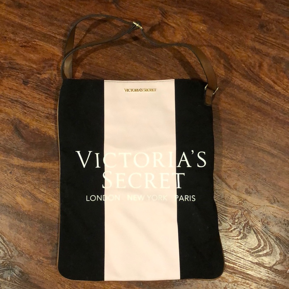 Victoria’s Secret shoulder bag